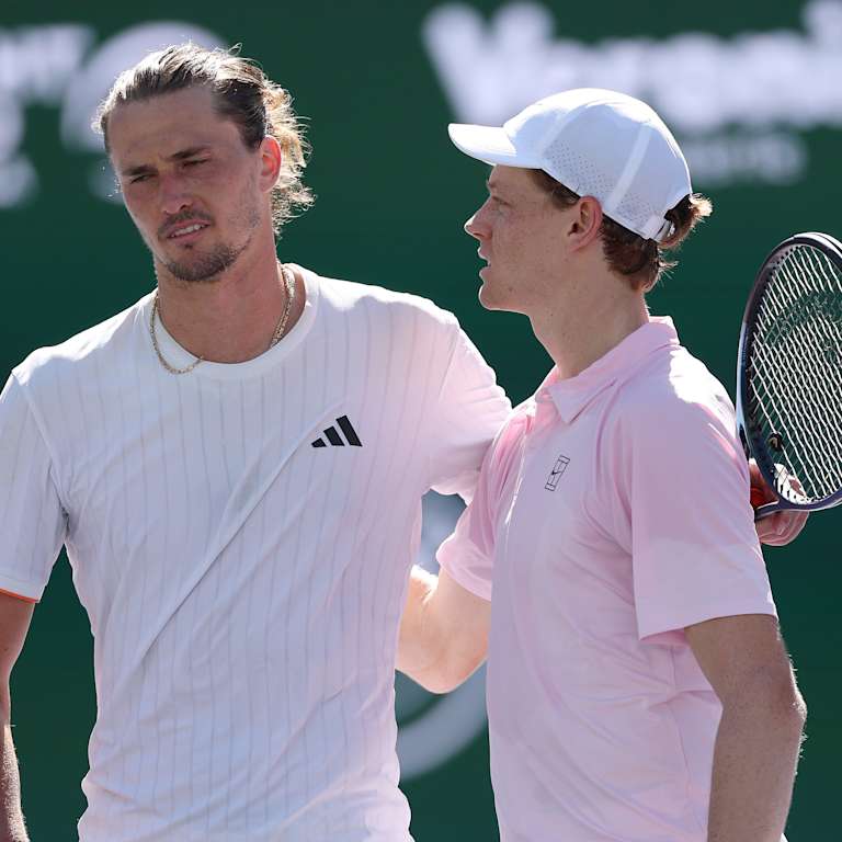 Lehecka awaits winner of Zverev-Sinner showdown